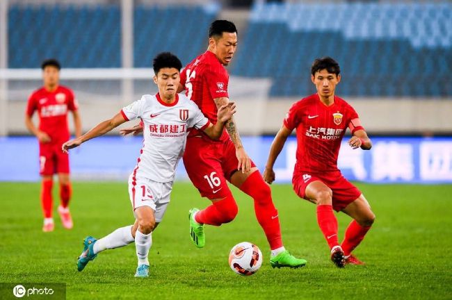 北京时间4:00欧冠A组第六轮，曼联主场迎战拜仁。
